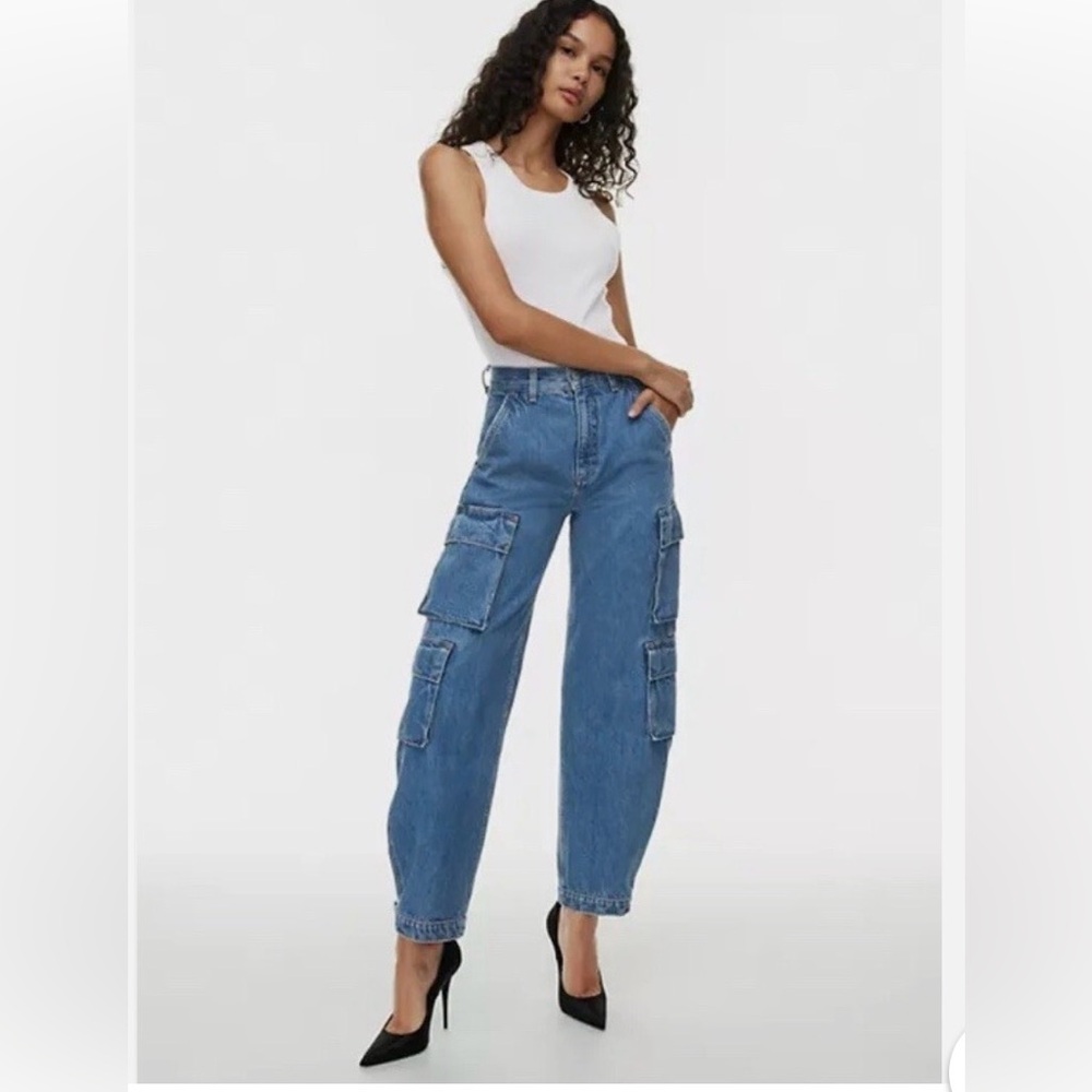 Aritzia Denim forum Millie high rise cargo jeans